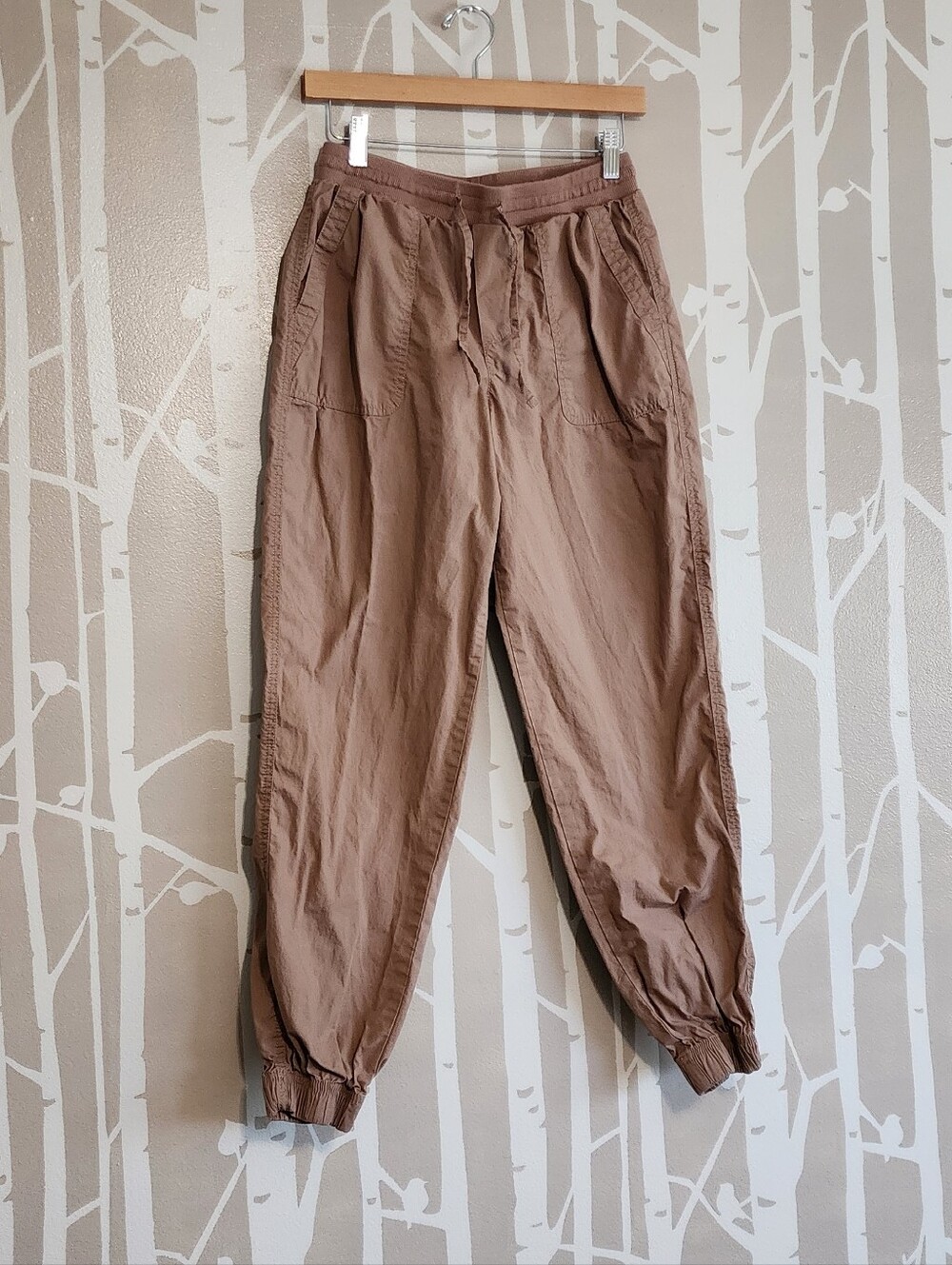 Pact: Driftwood Brown Poplin Jogger Pants